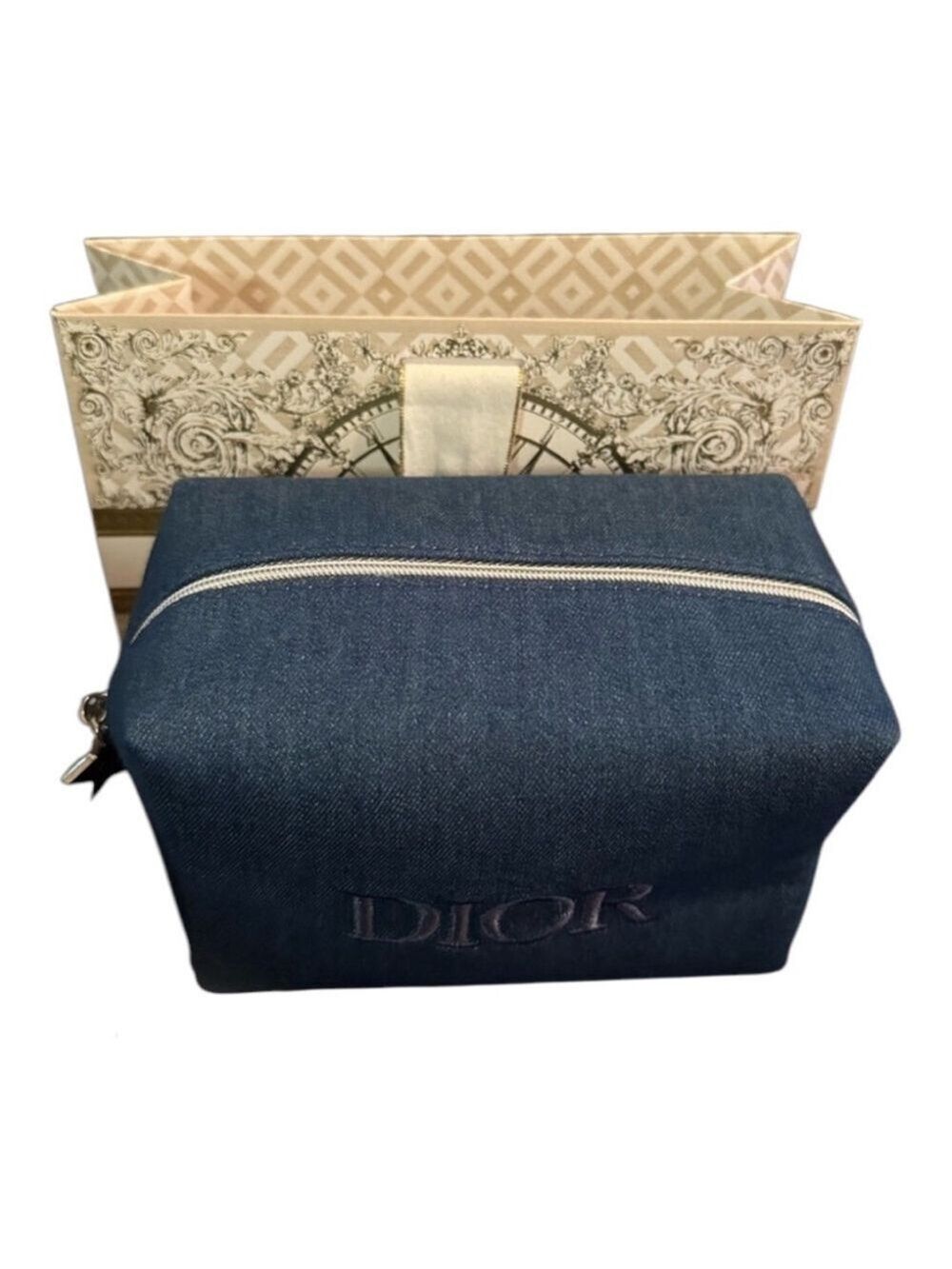 Dior Denim Beauty Bundle Cosmetic Bag & Make-up OS - Picture 4 of 8
